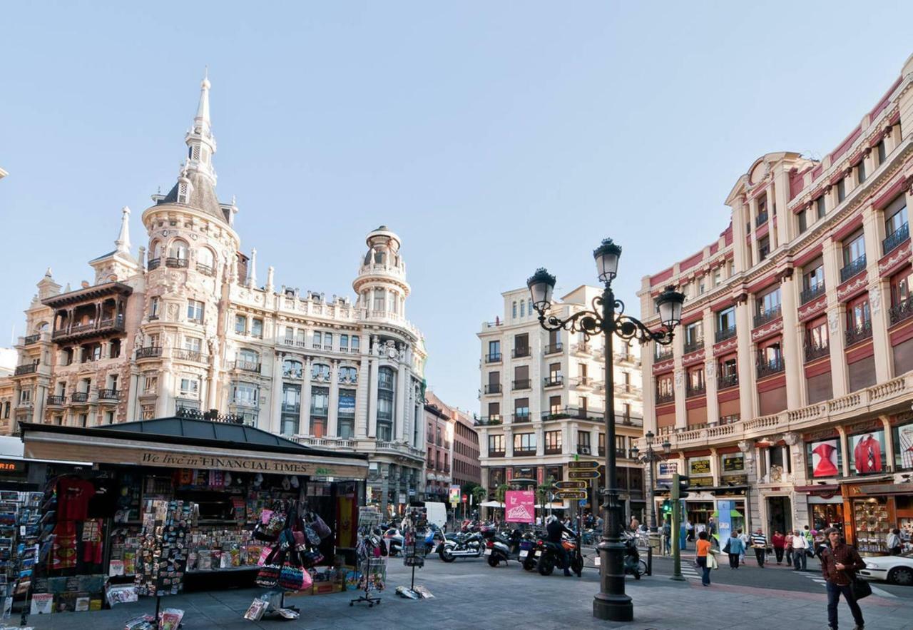 Atico En El Centro De Madrid - Calle Jardines Eksteriør billede