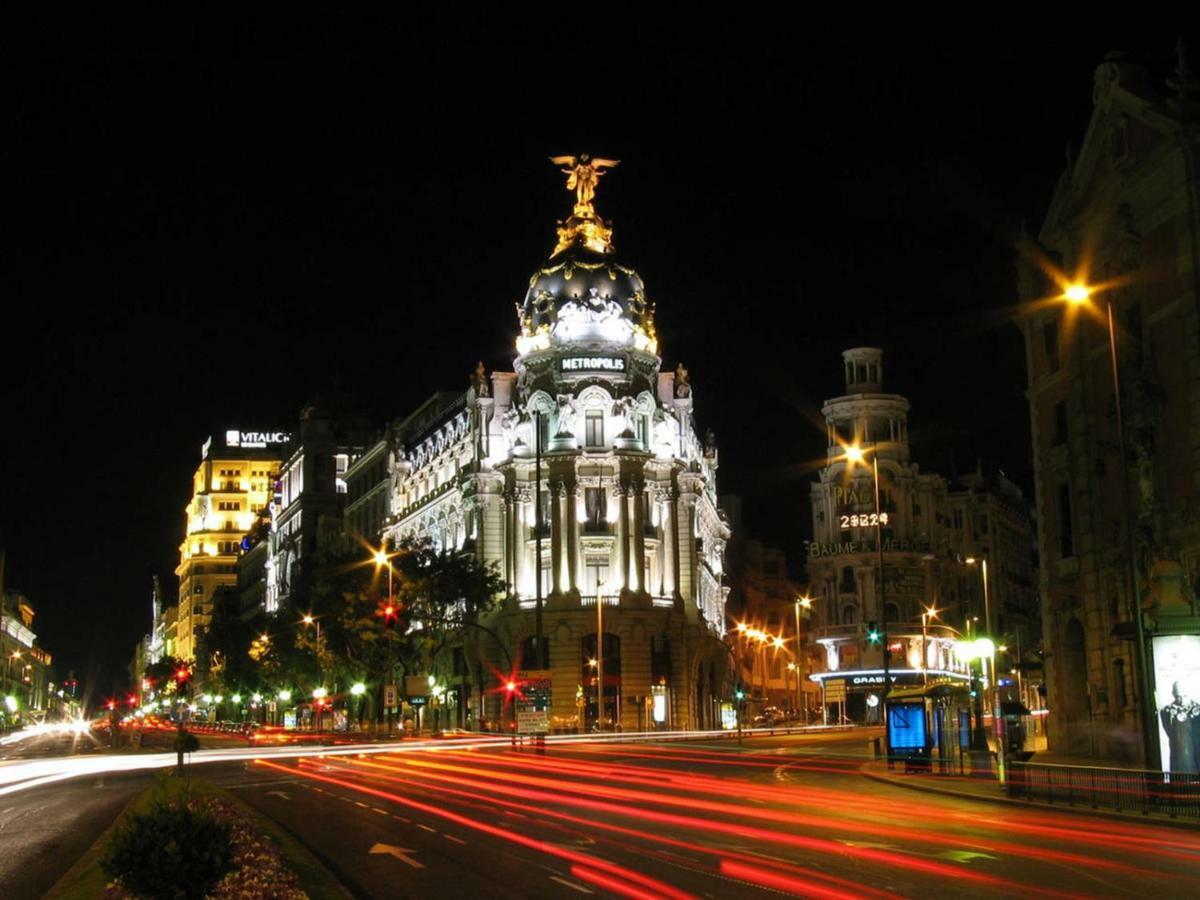 Atico En El Centro De Madrid - Calle Jardines Eksteriør billede